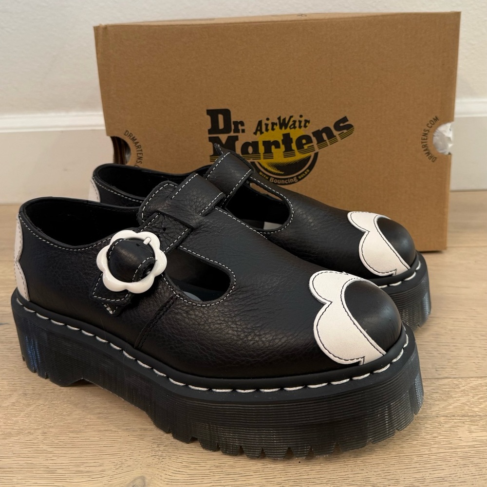 DR. MARTENS Black Bethan Leather Platform Loafers, sz US 8